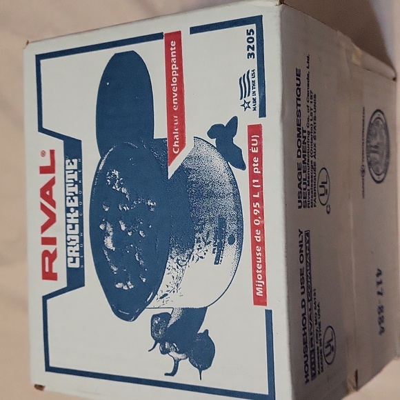 Vintage Unopened 1 Quart Slow Cooker - Picture 4 of 6